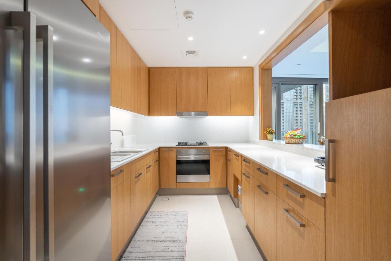 Trinity Homes - Opera Grand Downtown Apartment Dubai
