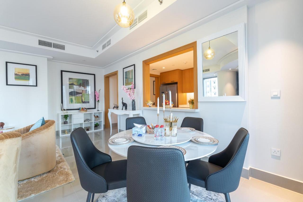 Trinity Homes - Opera Grand Downtown Apartment *