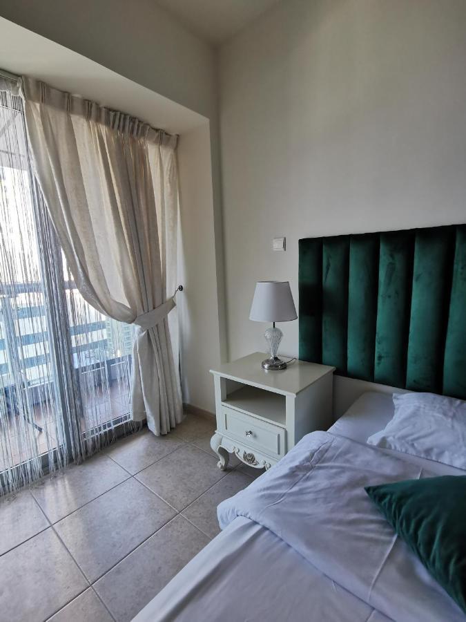 Serenity 3br Palm View In Marina Apartment Dubai