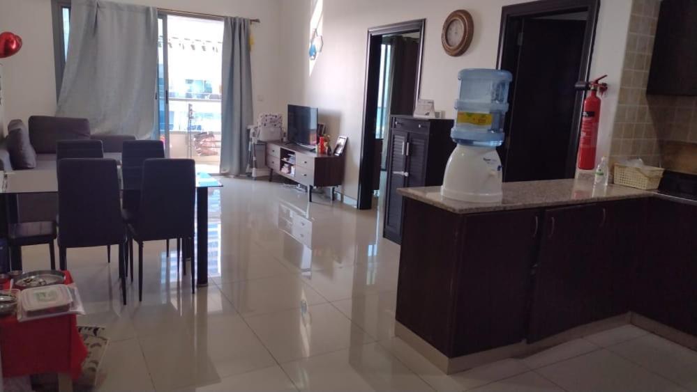 Zarooni Marina Homestay Dubai