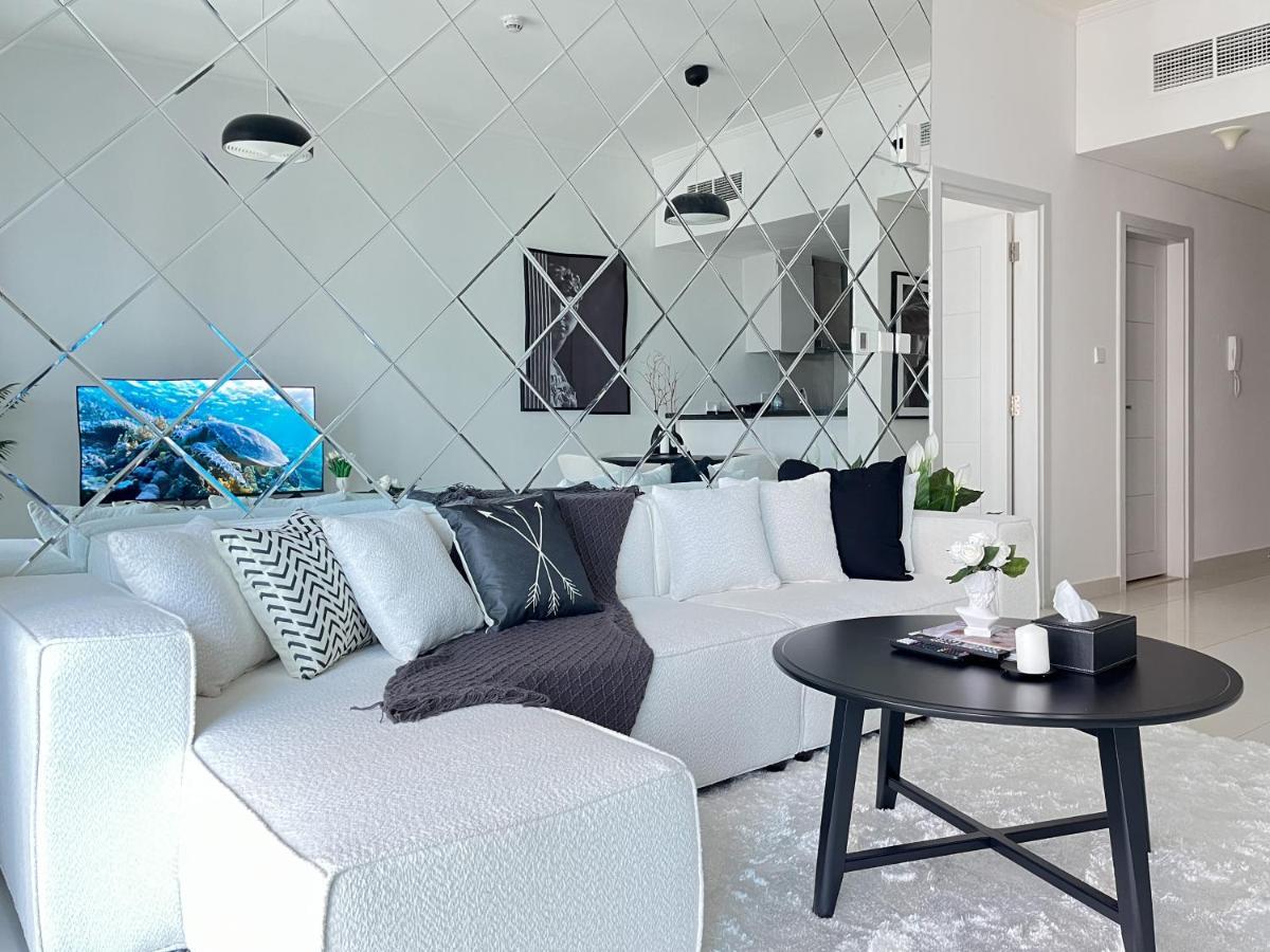 Apartment Trophy - Sparkling W Palm View With Direct Access To Marina Walk *