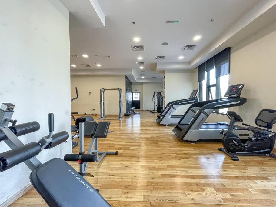 Elegant With Canal View And Close To Metro * Dubai