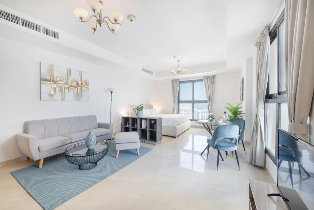Apartment Elegant With Canal View And Close To Metro *