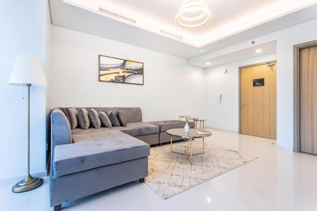Paramount Midtown Flat With Burj Khalifa View