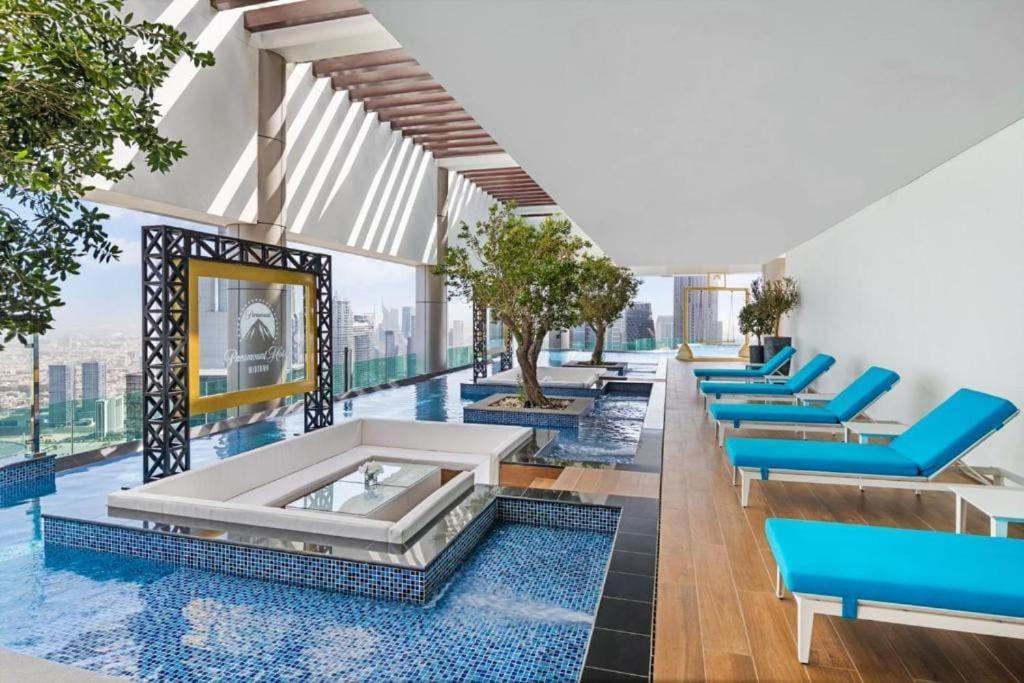 Apartment Paramount Midtown Flat With Burj Khalifa View Dubai