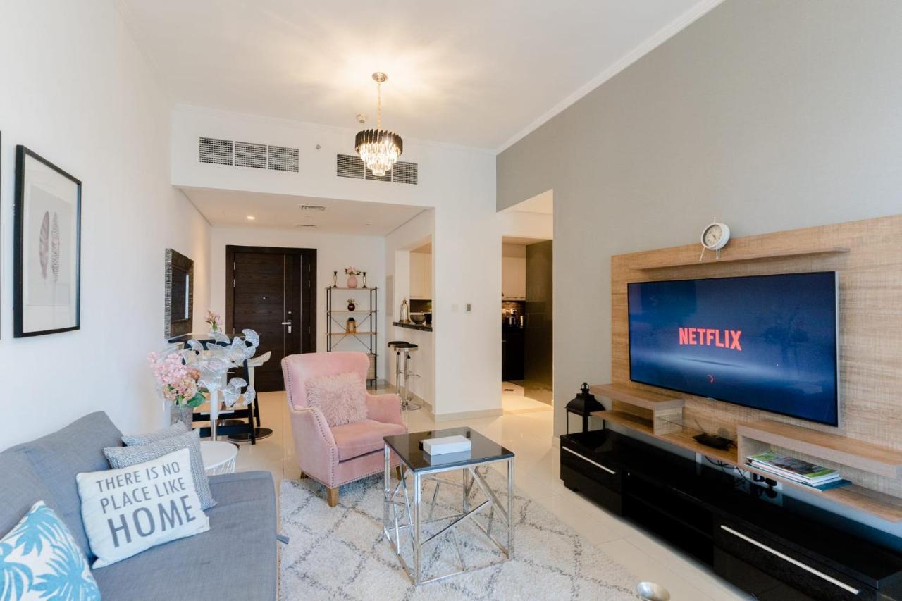 Apartment Luxfolio Retreats - Sweeping Marina View Dubai