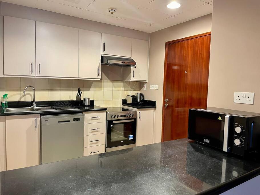 Apartment Dar Vacation-luxurious & Cozy 1bdr - Jbr Dubai
