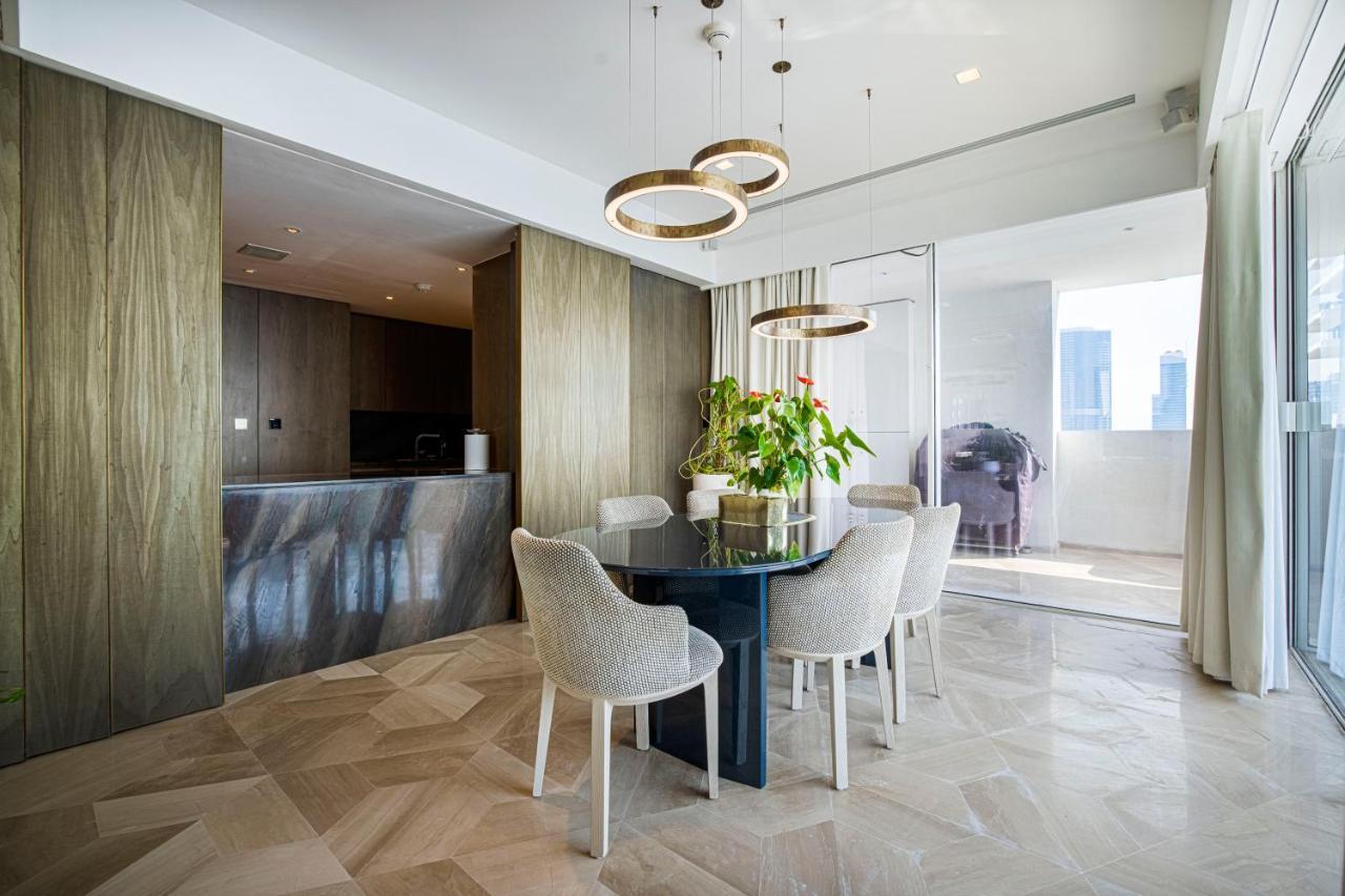 Five Palm Luxury Penthouse Full Marina View & Private Pool Resort Dubai