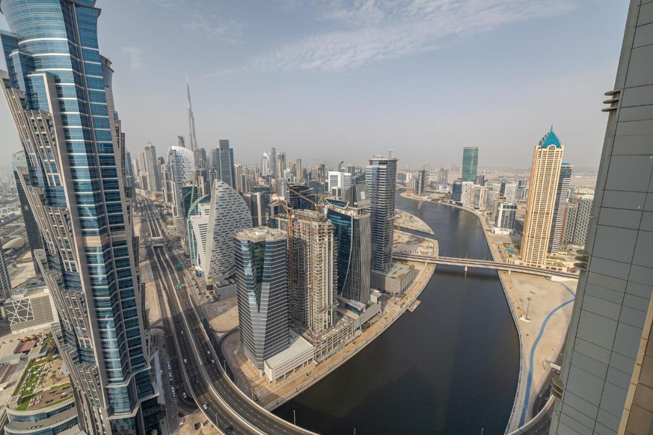 Apartment Noora Tower I Spacious 3bdr And Maid With Burj Khalifa View