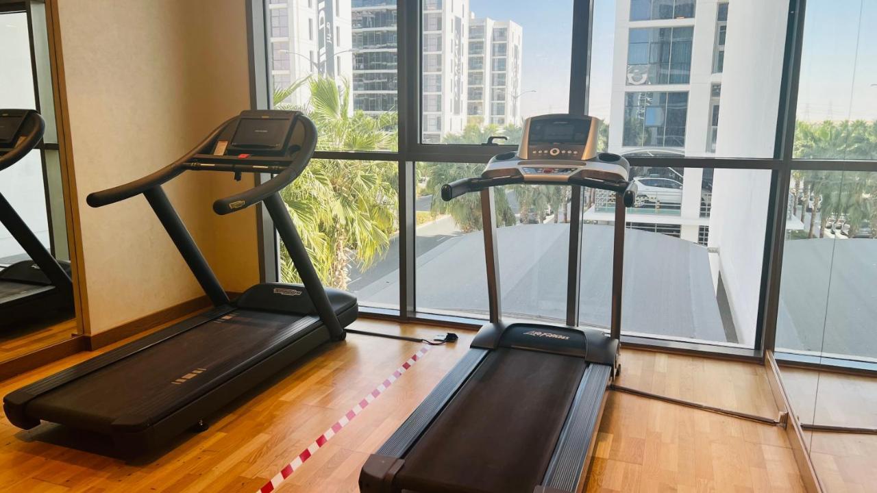 Newly Furnished Bright And Cozy - Damac Hills * Dubai