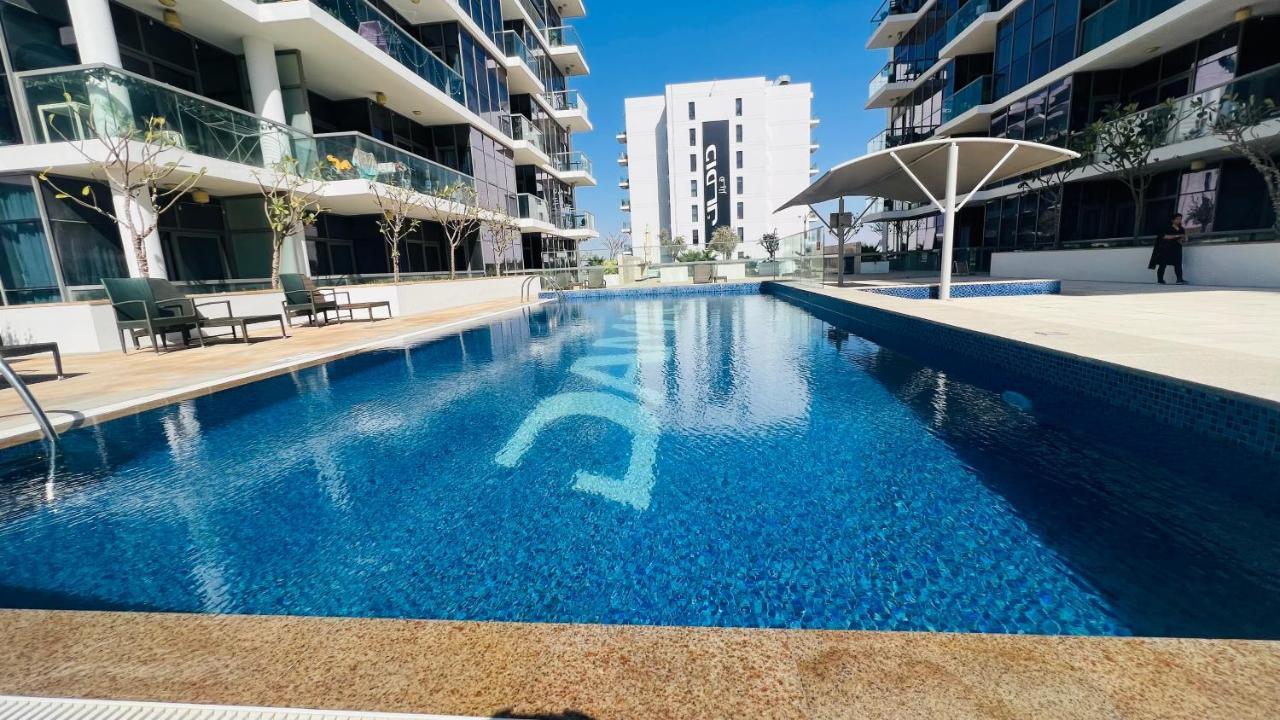 Newly Furnished Bright And Cozy - Damac Hills *