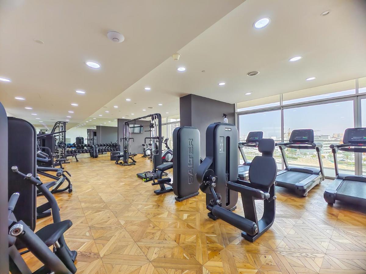 Apartment Luxury With Pool View In Vibrant Community Dubai