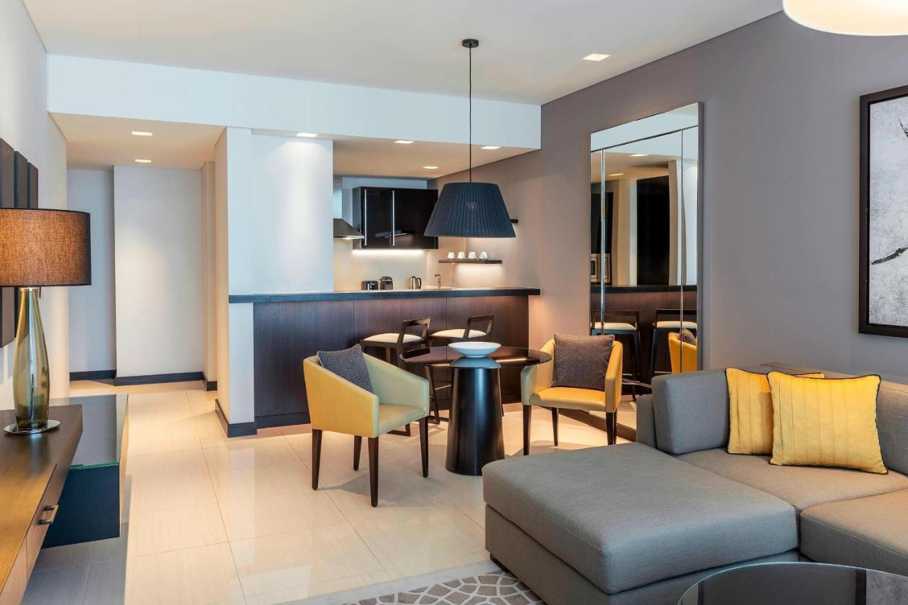 Hotel Sheraton Grand Hotel,