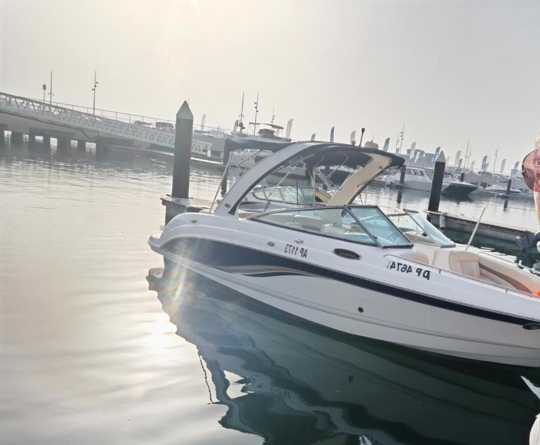 Apartment Marina View, 3 Min Walk To Metro And Beach Plus Free One Hour Boat Trip Dubai