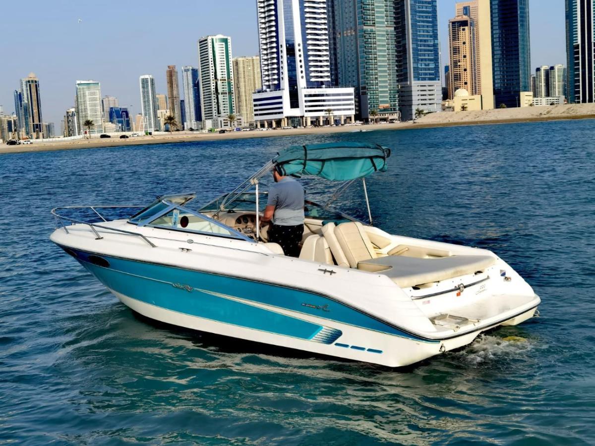Marina View, 3 Min Walk To Metro And Beach Plus Free One Hour Boat Trip Apartment