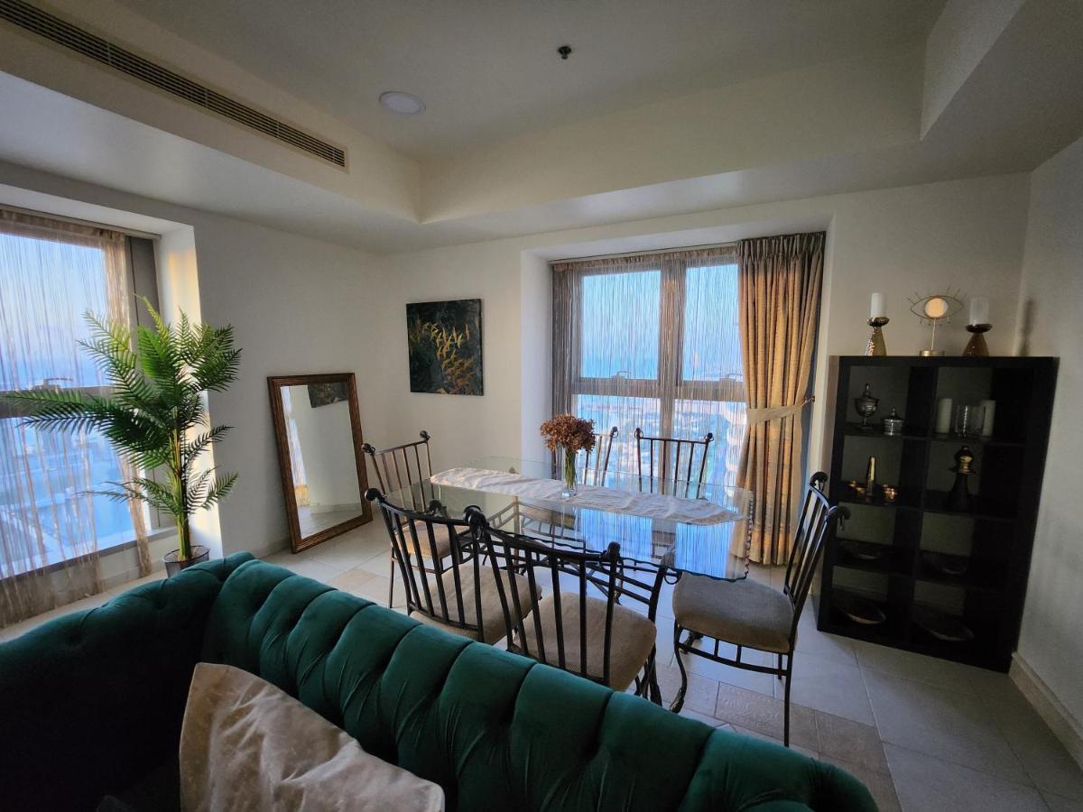 Serenity 3br Palm View In Marina Apartment *