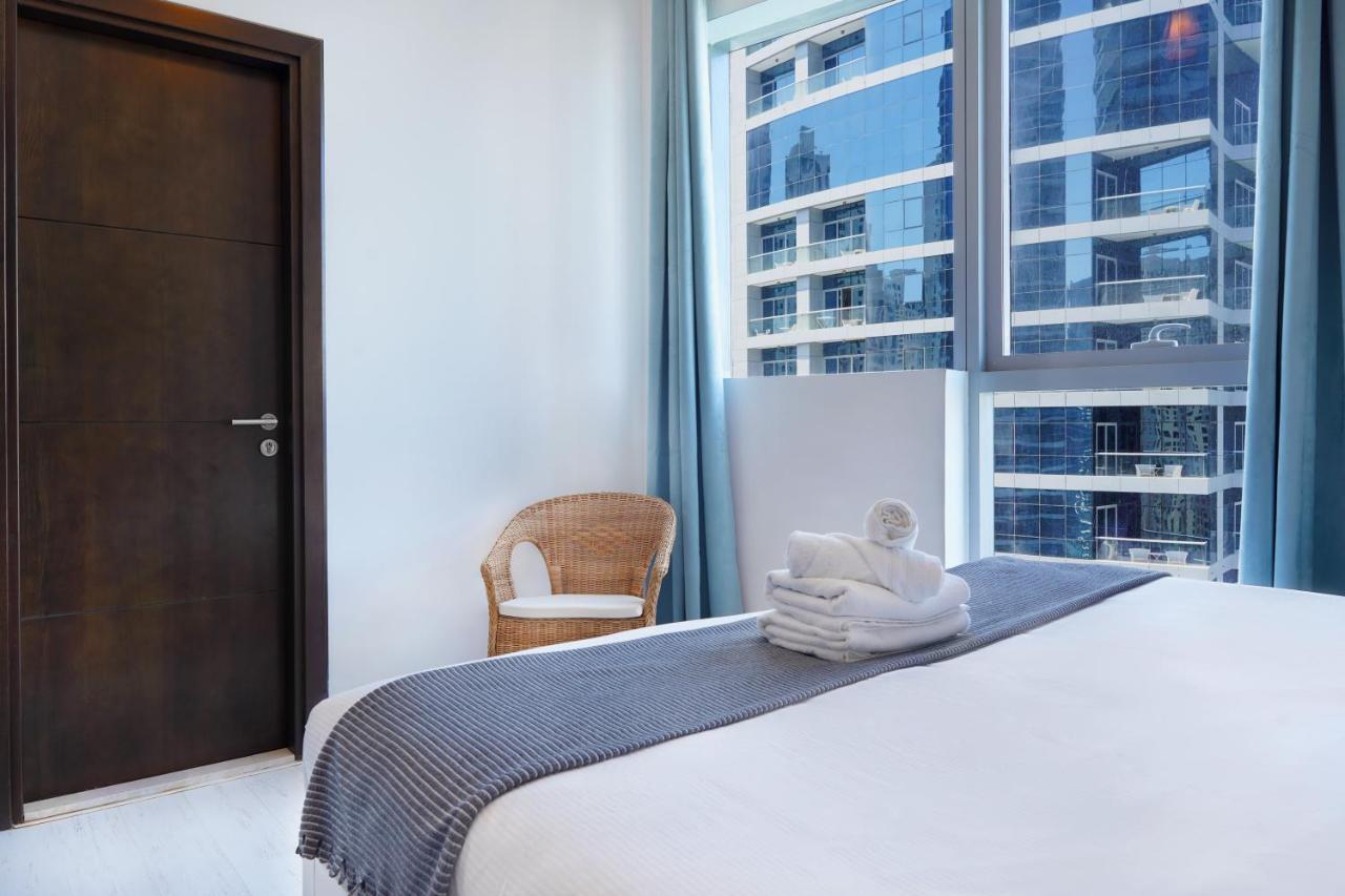 Maison Privee - Stunning Apartment With Dubai Marina View Apartment