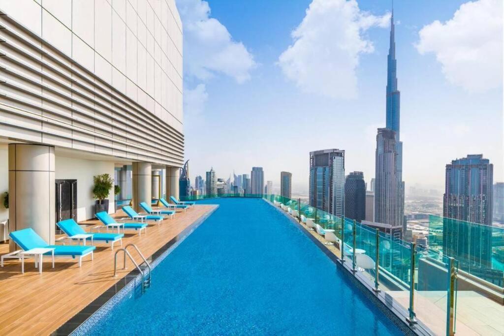 Paramount Midtown 1br With View Apartment *