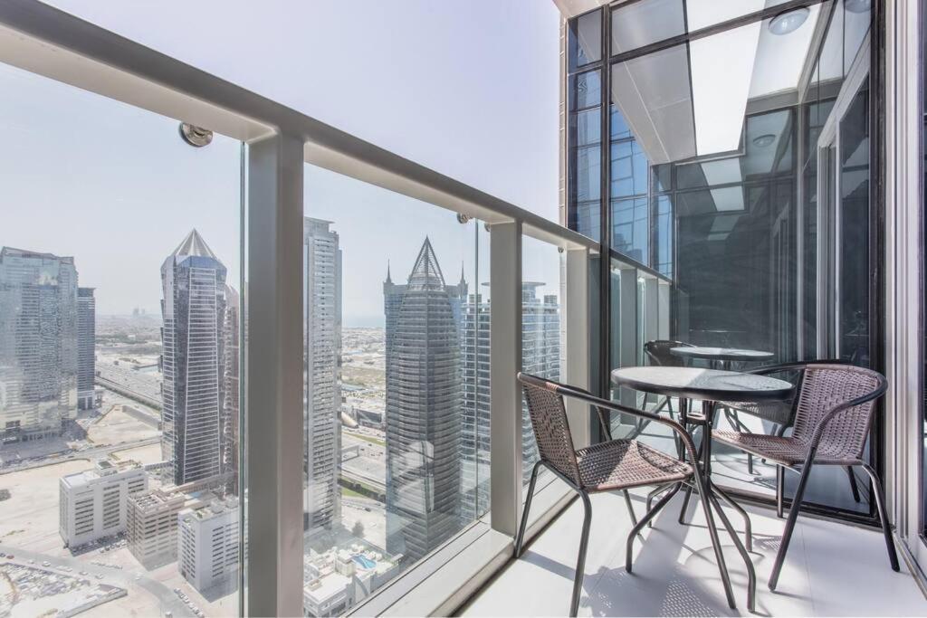 Apartment Paramount Midtown 1br With View Dubai