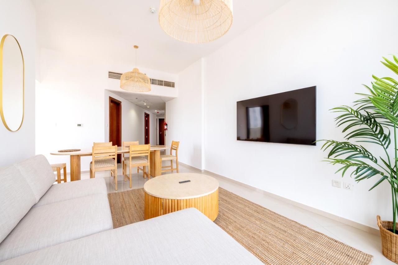 Residences At Elite Sports City * Dubai