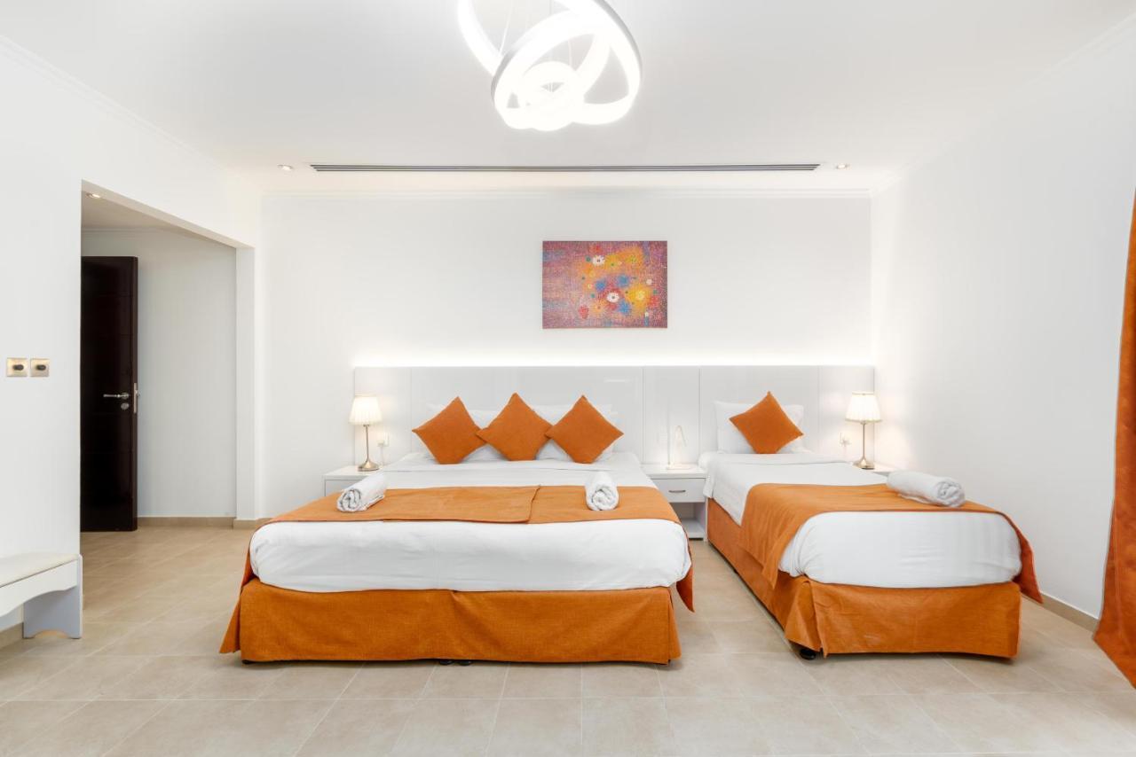 Villa Marina Up 20 Guest Huge Private Pool Dubai
