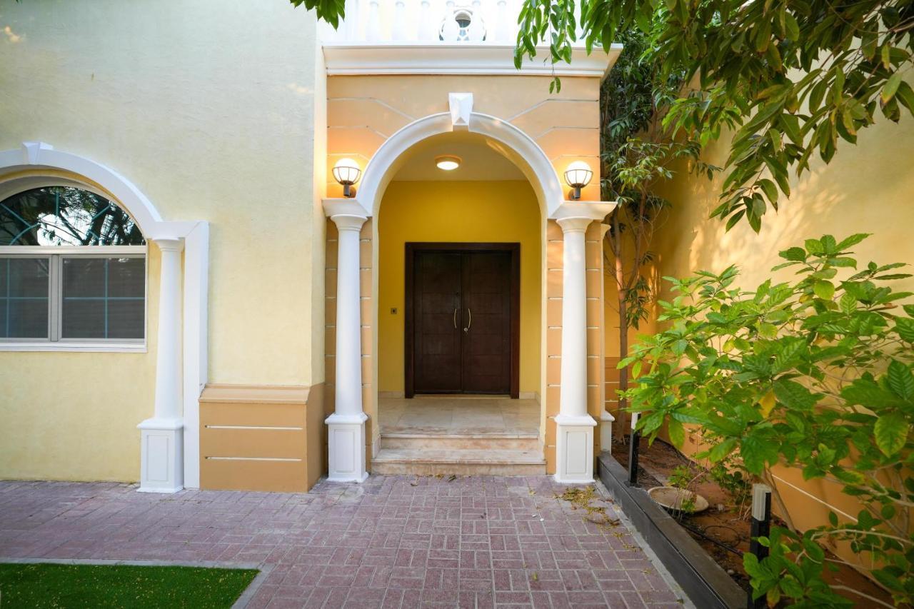 Marina Up 20 Guest Huge Private Pool Villa