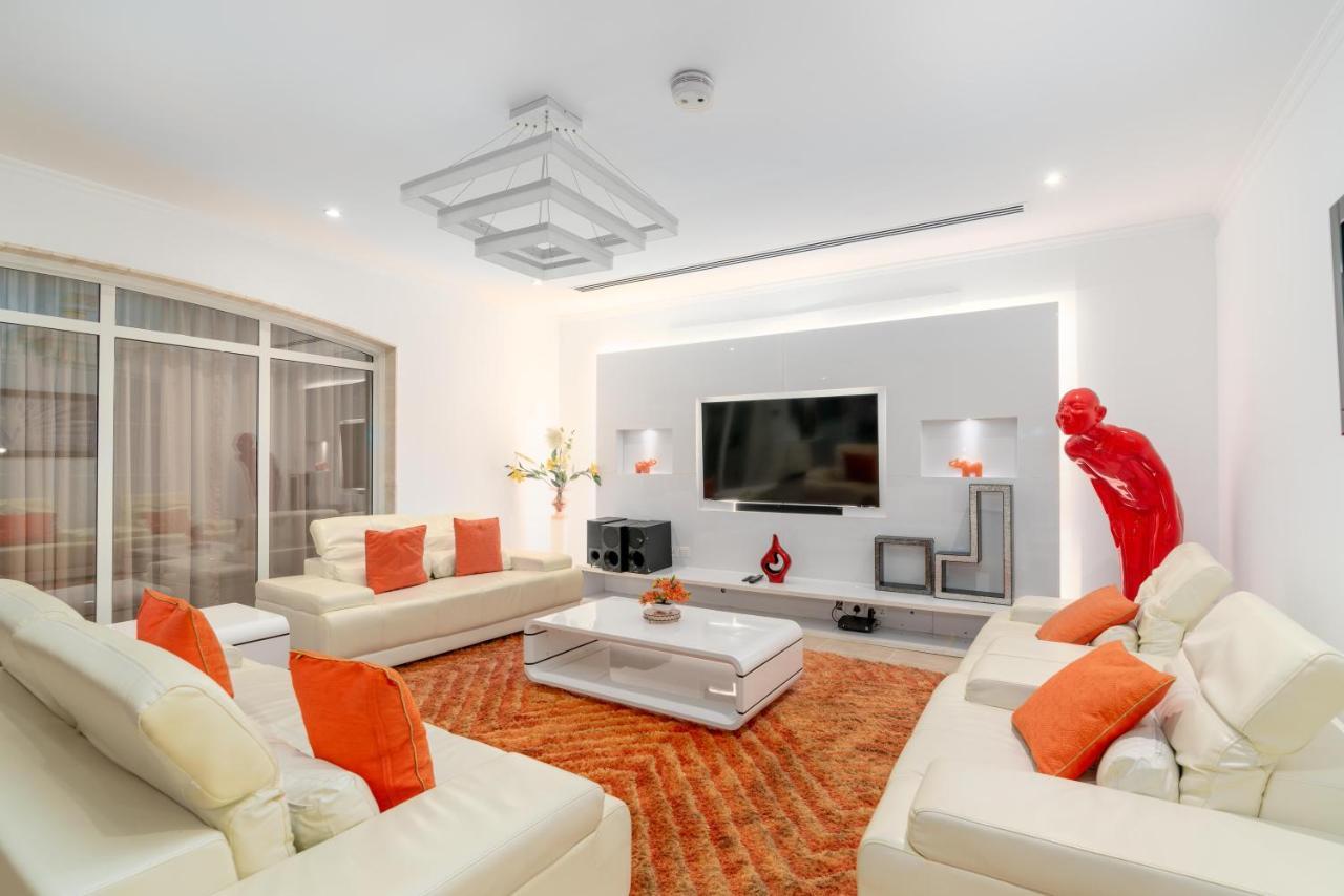 Villa Marina Up 20 Guest Huge Private Pool Dubai