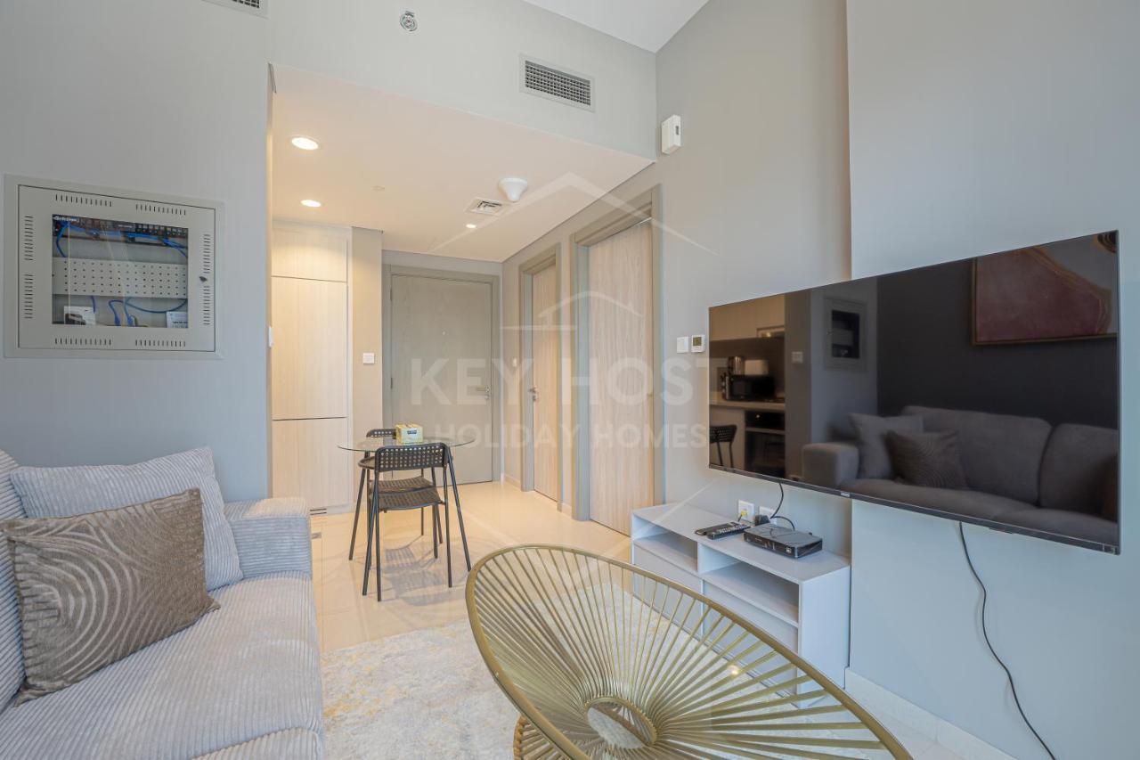 Keyhost - Damac Zada Tower - Brand New 1br With Canal View In Business Bay *
