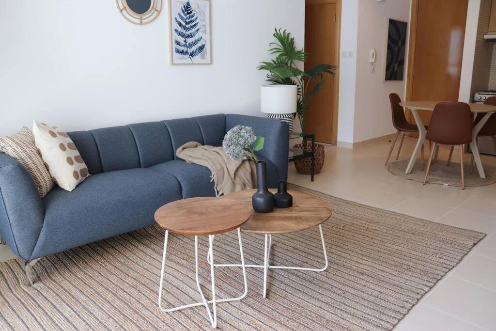 Apartment Newly Furnished 1bhk Mayfair I Amazing Canal View *