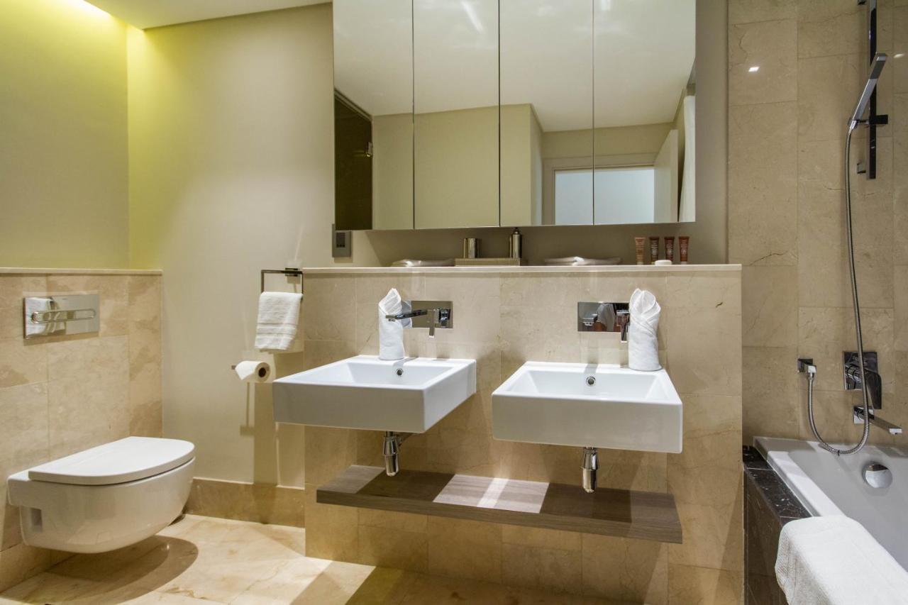 Apartment Bespoke Homes - Palm Jumeirah- 2 Bedroom Sea View With Pool & Access, The 8 Dubai