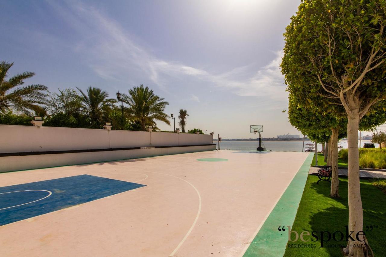 Apartment Bespoke Homes - Palm Jumeirah- 2 Bedroom Sea View With Pool & Access, The 8 Dubai