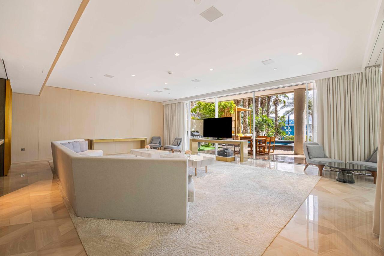 Five Palm 3-bedroom With Private Pool Apartment Dubai