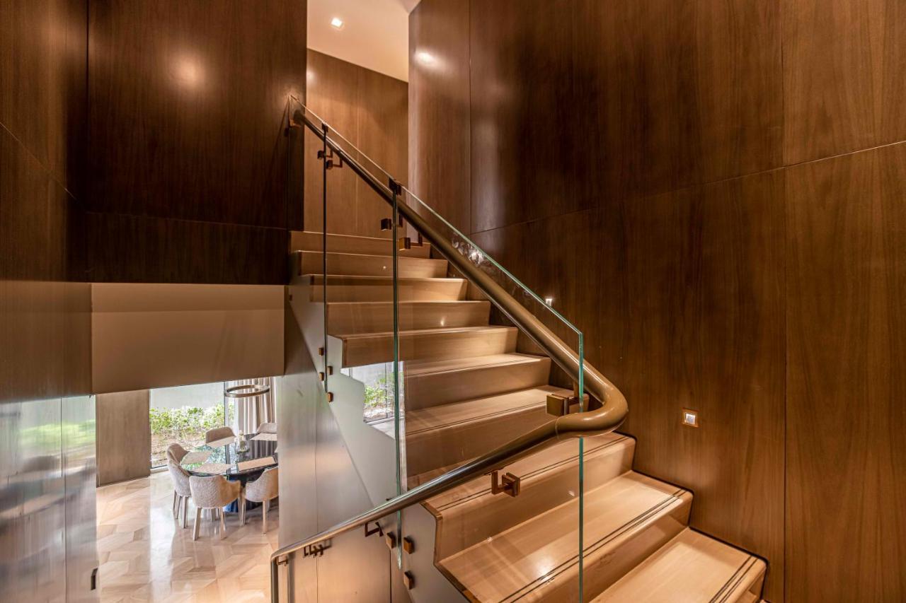 Five Palm 3-bedroom With Private Pool Dubai