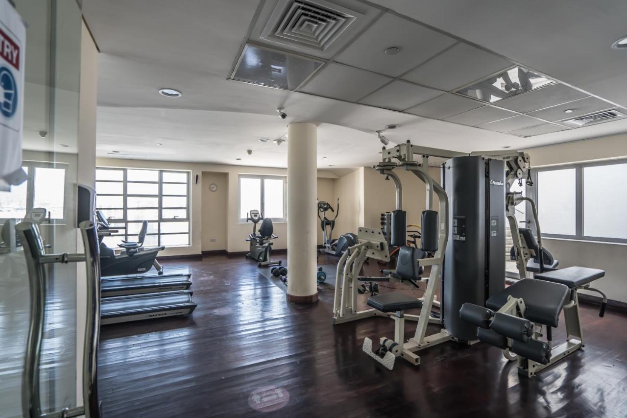 Higuests - Cheerful With Stunning Views In Port Saeed Apartment *