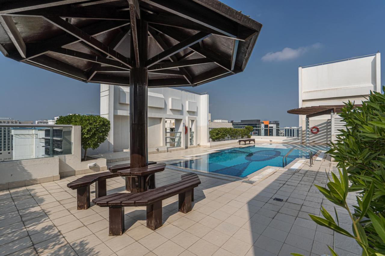 Higuests - Cheerful With Stunning Views In Port Saeed Apartment *
