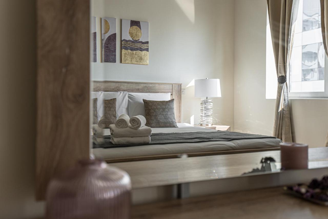 Apartment Higuests - Cheerful With Stunning Views In Port Saeed *
