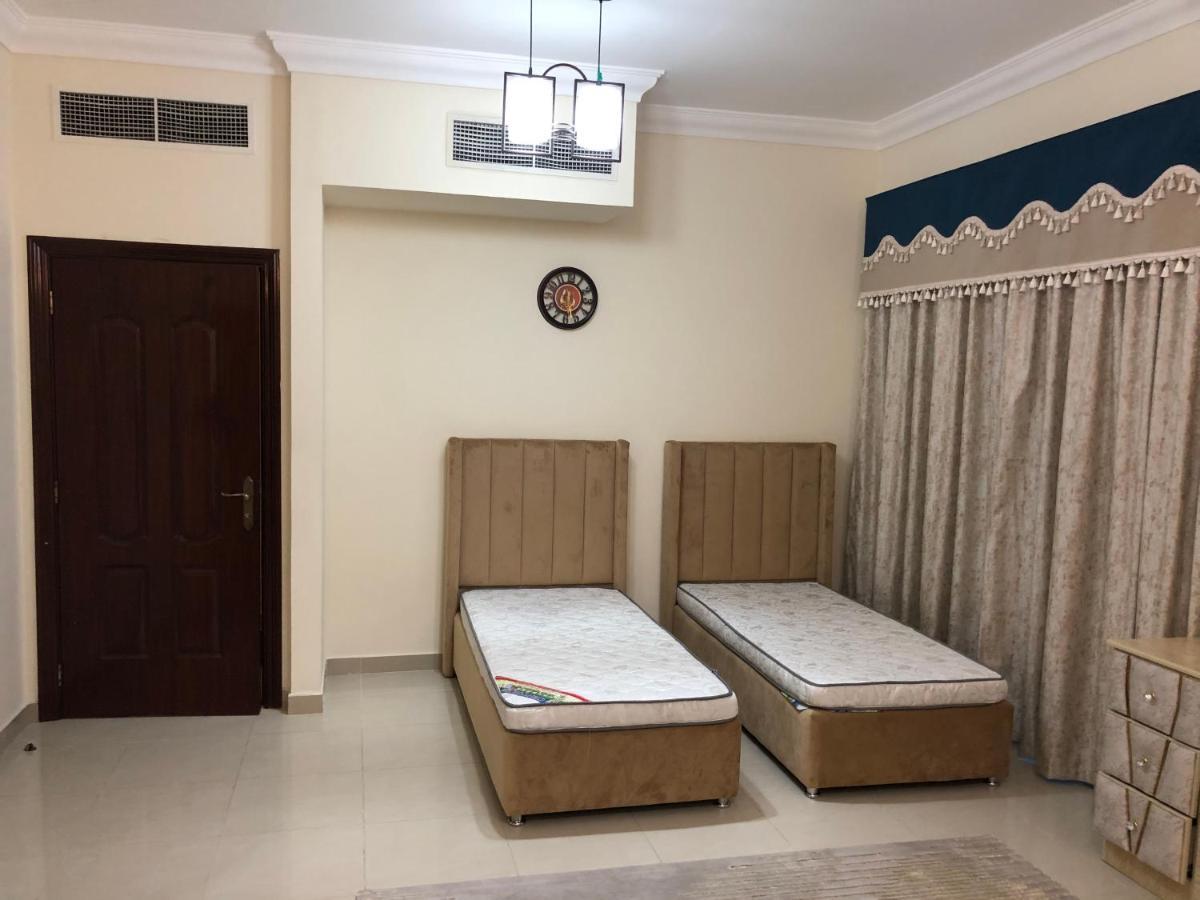 Private With Bathrooms In Homestay *