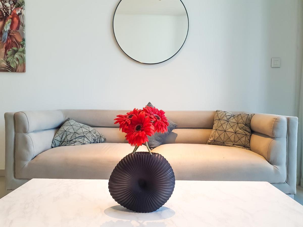 Luxury With Burj Khalifa Or Canal View In Downtown - Marquise Square Tower Apartment *