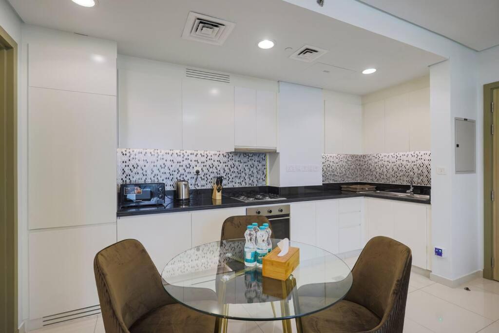 Ptr-5213 Modern 1br * Dubai