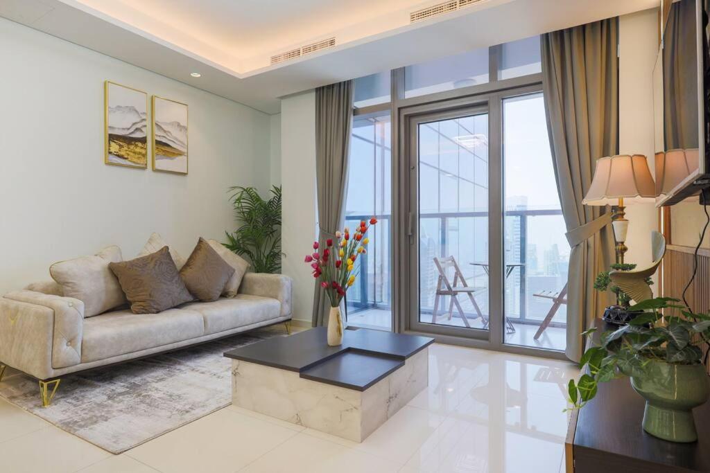 Ptr-5213 Modern 1br Apartment *