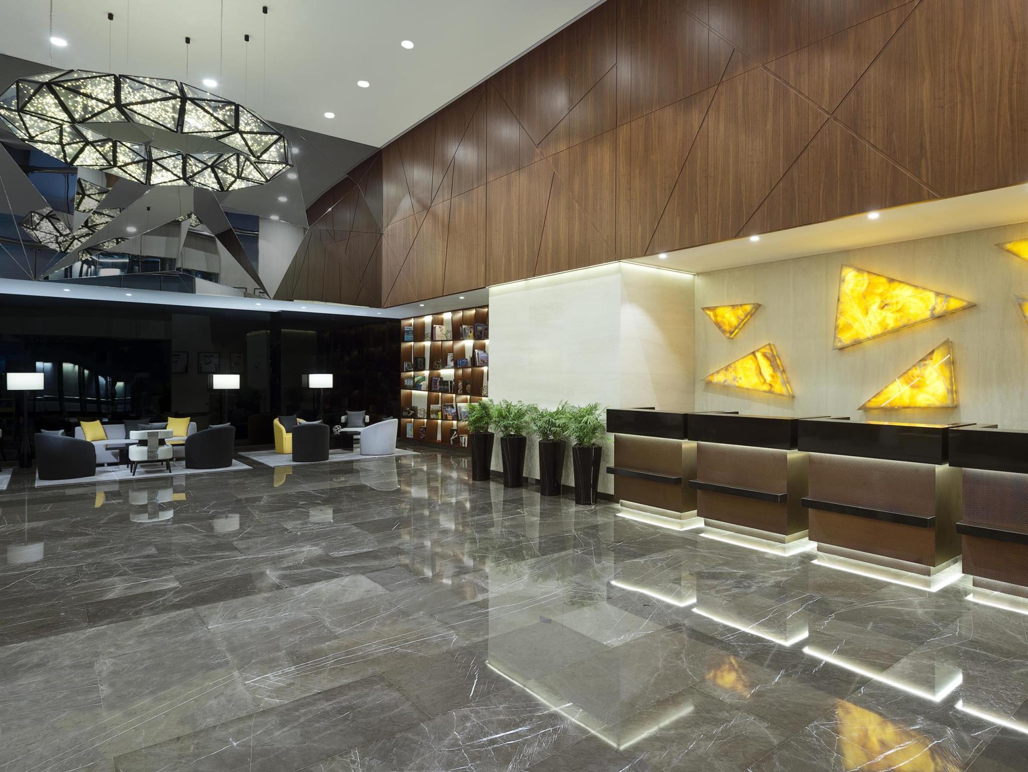 Tryp By Wyndham Hotel