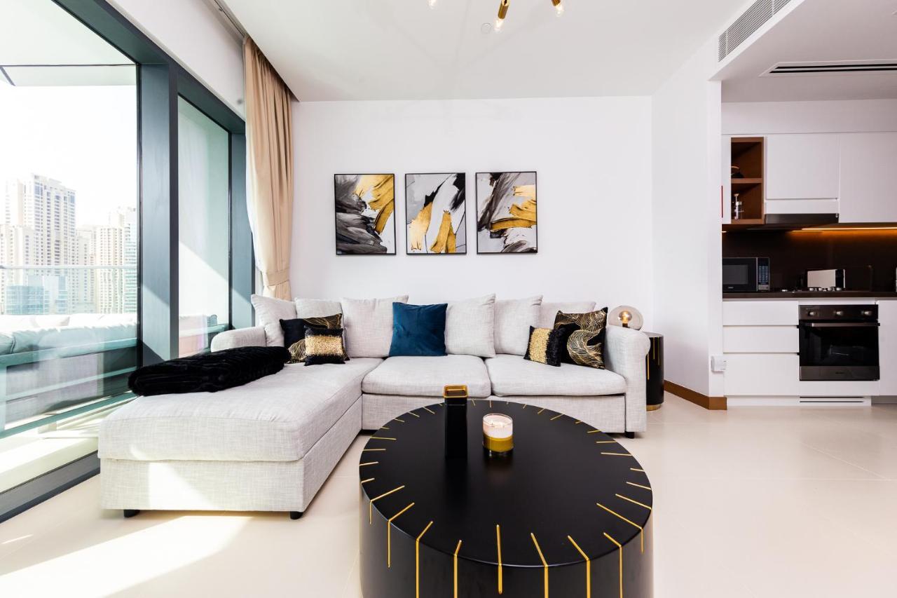 Brand-new 1 Bedroom With Full Marina View Dubai