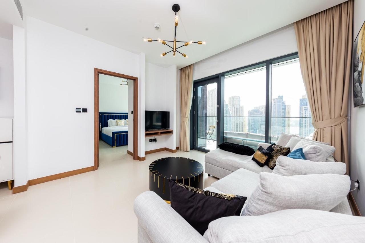 Brand-new 1 Bedroom With Full Marina View Apartment *