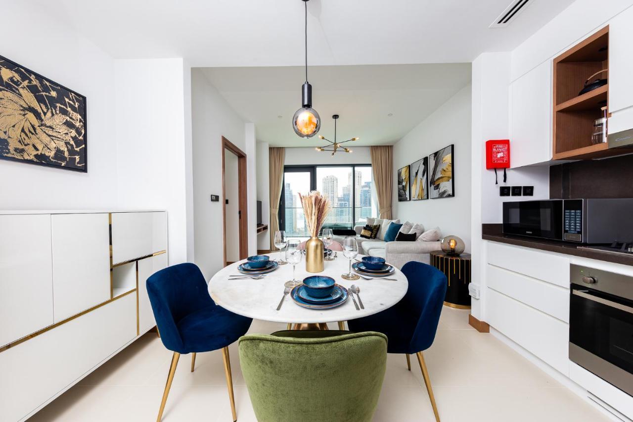Brand-new 1 Bedroom With Full Marina View Apartment
