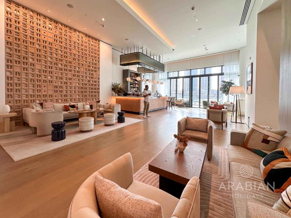Brand-new 1 Bedroom With Full Marina View *