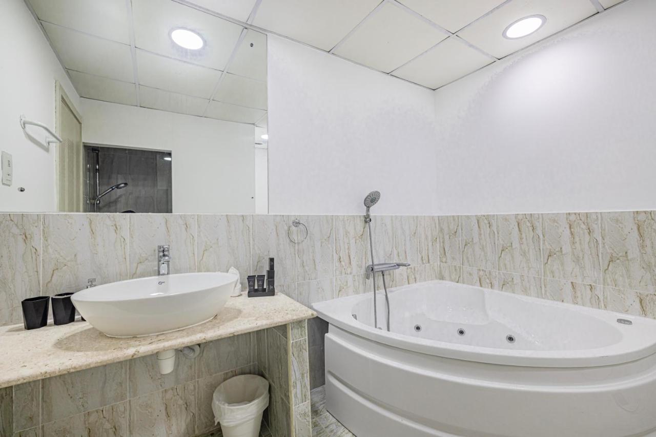Daniels Sea View 2br In Murjan Jumeirah Residences Apartment *