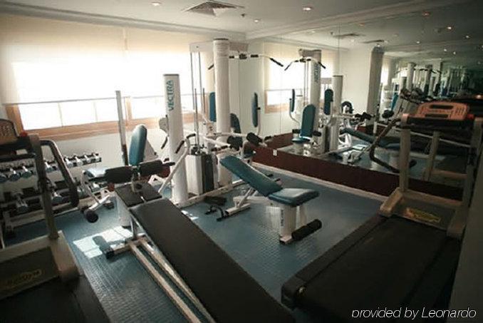 Dolphin Aparthotel