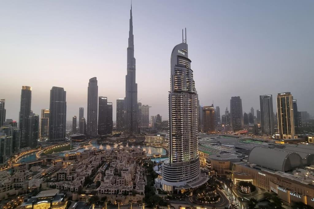 Luxury 2br High Floor Apt. W/ Burj Khalifa View With Laser Light Show And Dancing Fountain View Apartment *