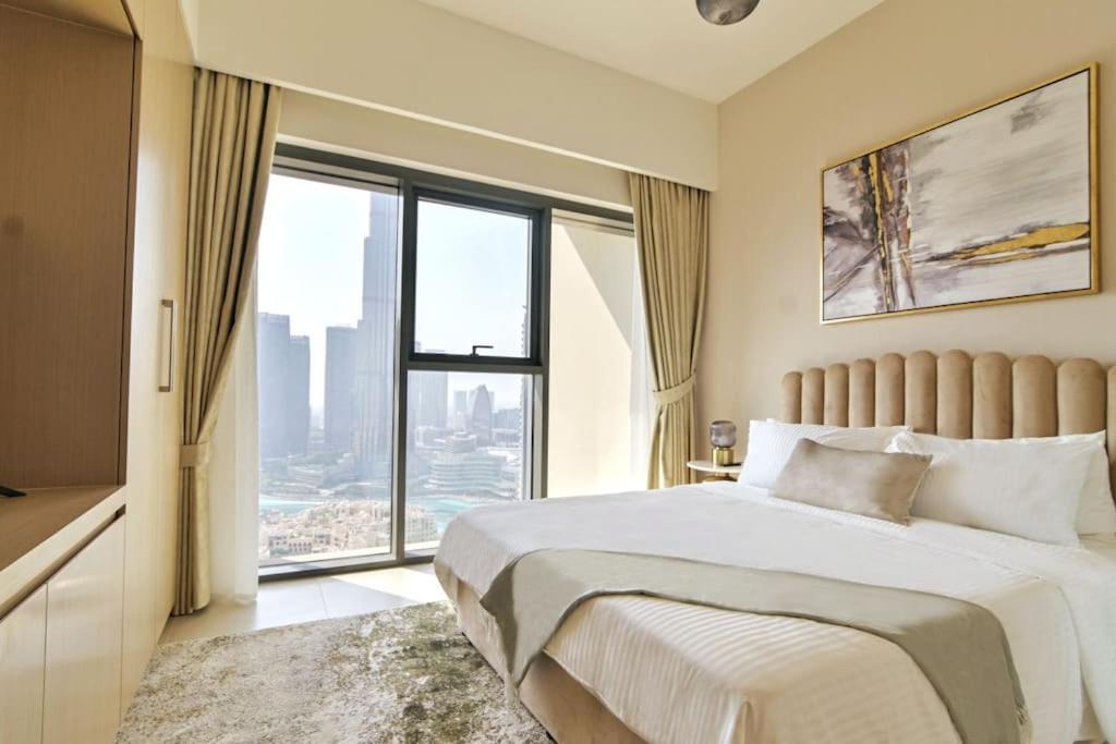Apartment Luxury 2br High Floor Apt. W/ Burj Khalifa View With Laser Light Show And Dancing Fountain View