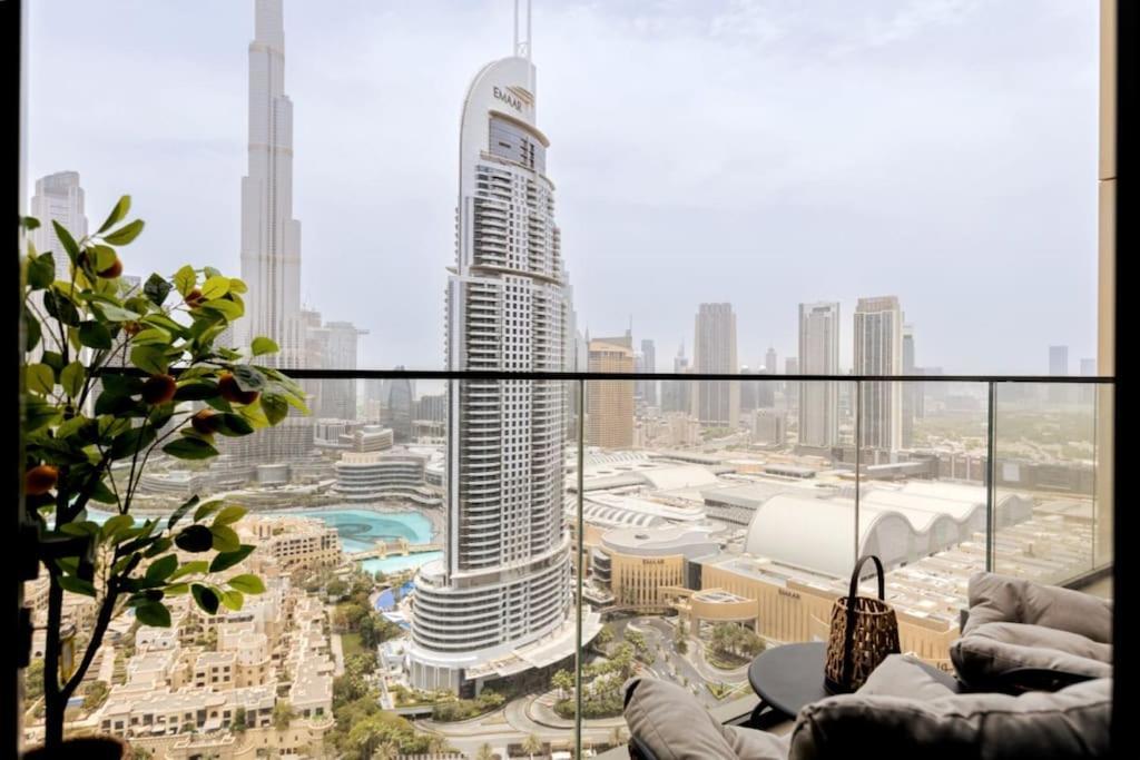 Luxury 2br High Floor Apt. W/ Burj Khalifa View With Laser Light Show And Dancing Fountain View Apartment Dubai